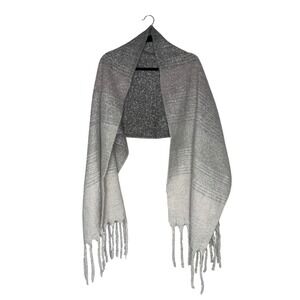 Mer-Sea & Co Scarf Women OS Gray Ombre Excellent Fringe Oversized Wrap Knit